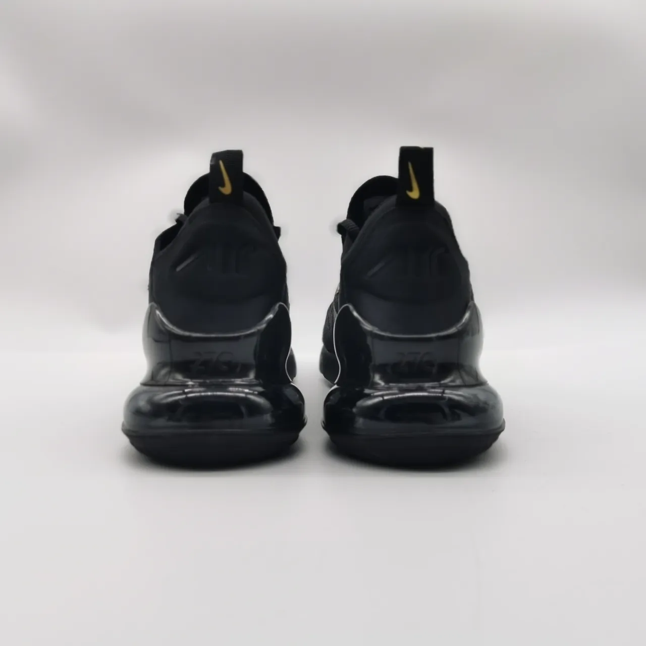Nike Black Gold Knit Upper Visible Air Unit Lifestyle Sneakers 5