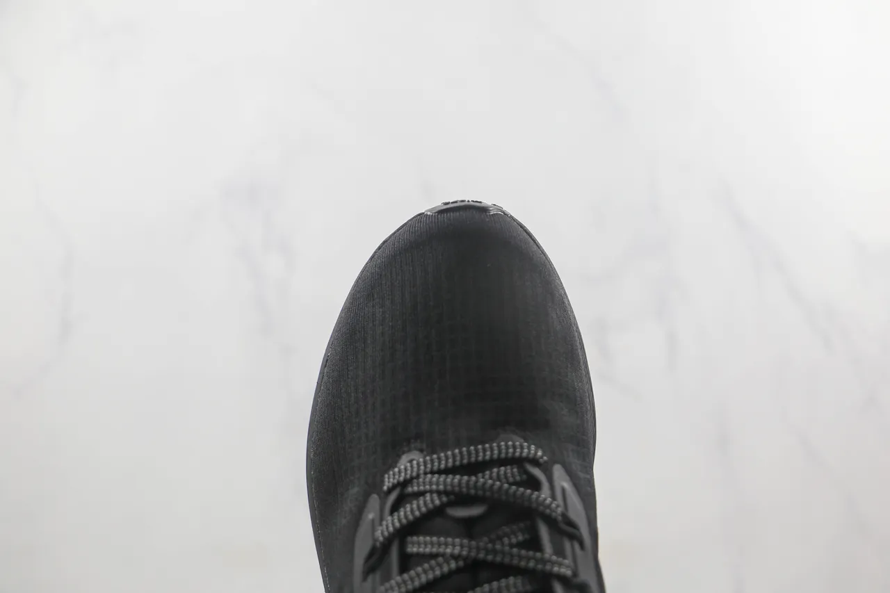 Nike Black Monochromatic Engineered Knit Upper Running Shoes 6
