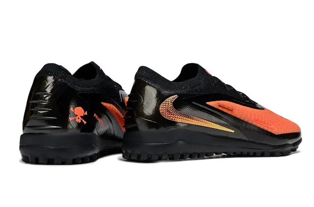 Nike Chaussures de football Turf Noir Orange Upper Knit à Profil Bas Système de Lacets Asymétrique 5