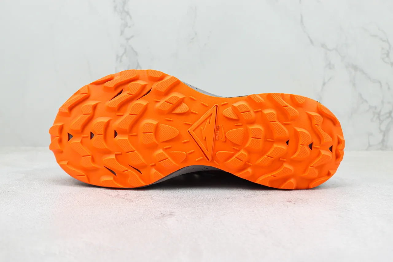 Nike Chaussures de course Noires et Oranges avec Upper en Maille et Synthétique Imperméables GORE-TEX 8