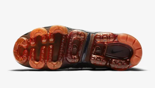 Nike Black Orange Wavy Synthetic Overlays Translucent Gradient Air Sole Lifestyle Sneakers 2