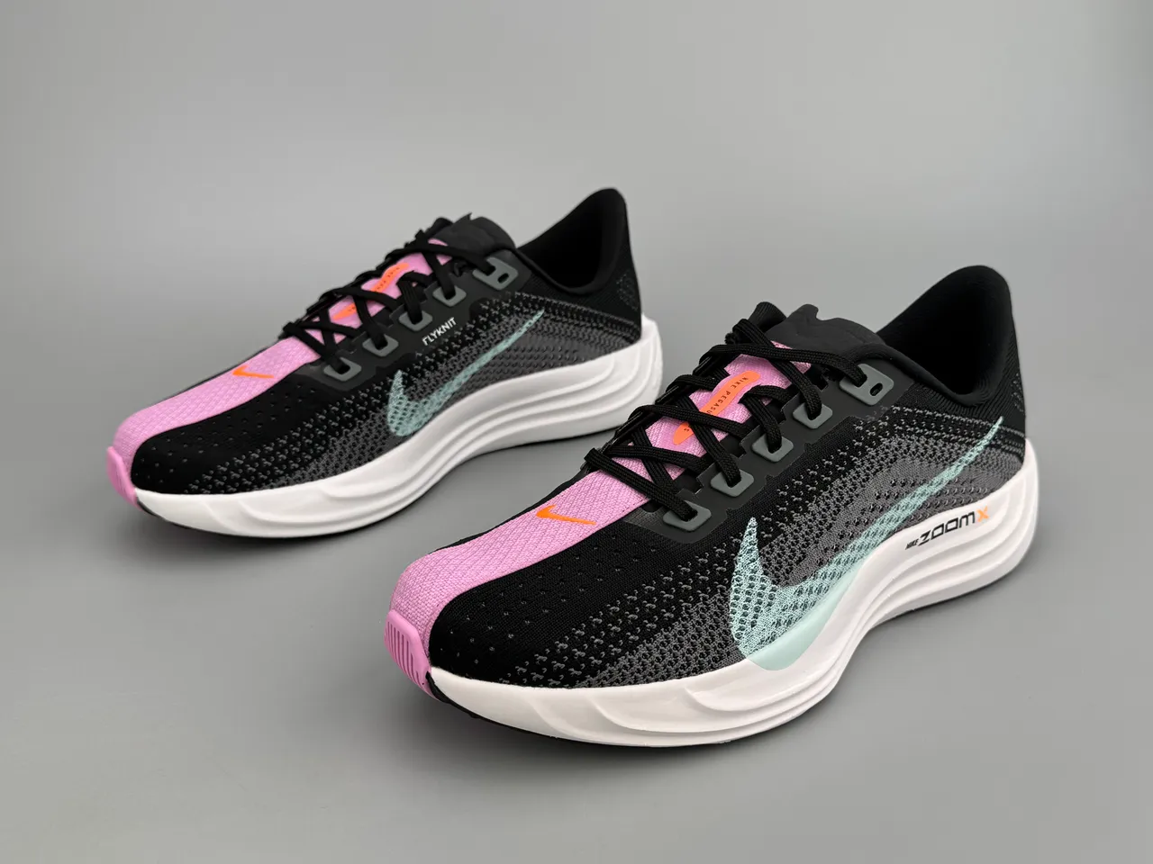 Nike Black Pink Engineered Knit Upper Full-Length ZoomX Midsole Running Shoes 5