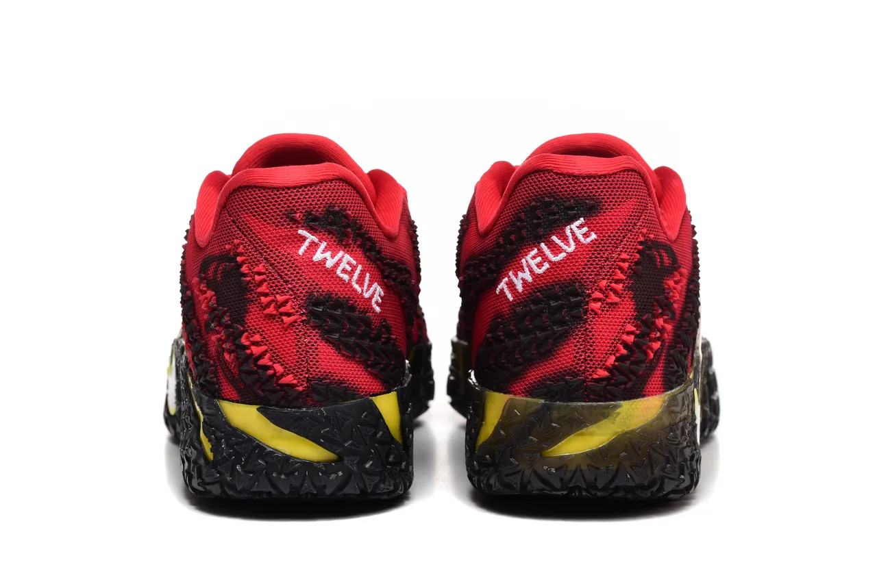 Nike Black Red Engineered Knit Upper Striped Pattern Running Shoes 3