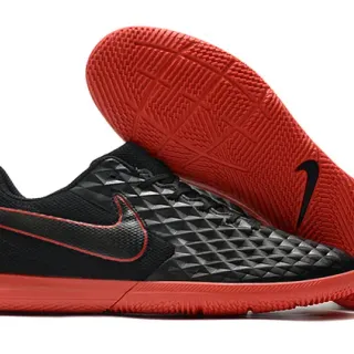 Nike 黑色红色 绗缝菱形纹理鞋面 低帮领 室内足球鞋