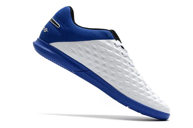 Nike Noir Rouge tige quiltée texturée diamant col bas chaussures de football indoor 7