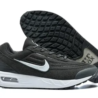 Nike Black White Mesh And Synthetic Upper Visible Air Cushioning Unit Lifestyle Sneakers