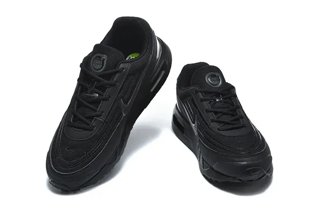 Nike Black White Mesh And Synthetic Upper Visible Air Cushioning Unit Lifestyle Sneakers 21
