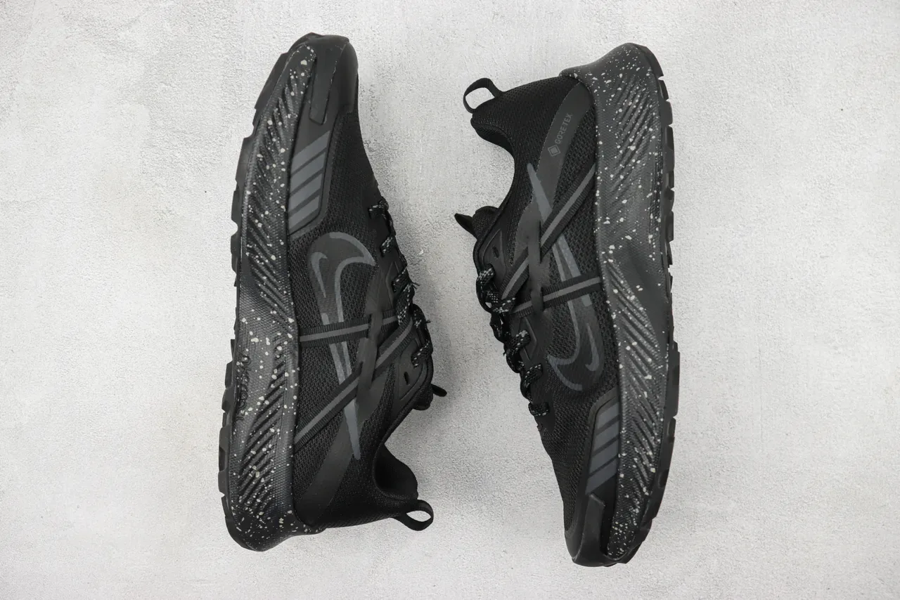 Nike Noir Blanc Mesh Upper GORE-TEX Impermeables Chaussures Running 2