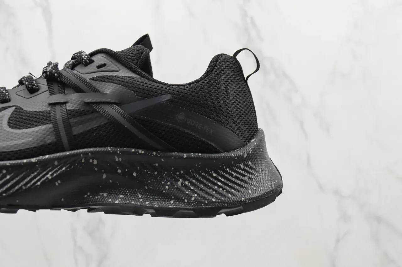 Nike Noir Blanc Mesh Upper GORE-TEX Impermeables Chaussures Running 7