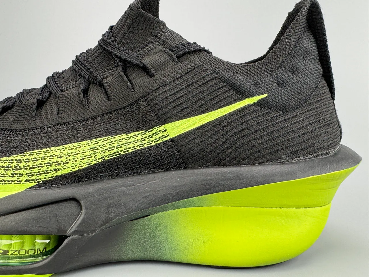 Nike Black Yellow Knit Upper Air Zoom Forefoot Unit Running Shoes 7