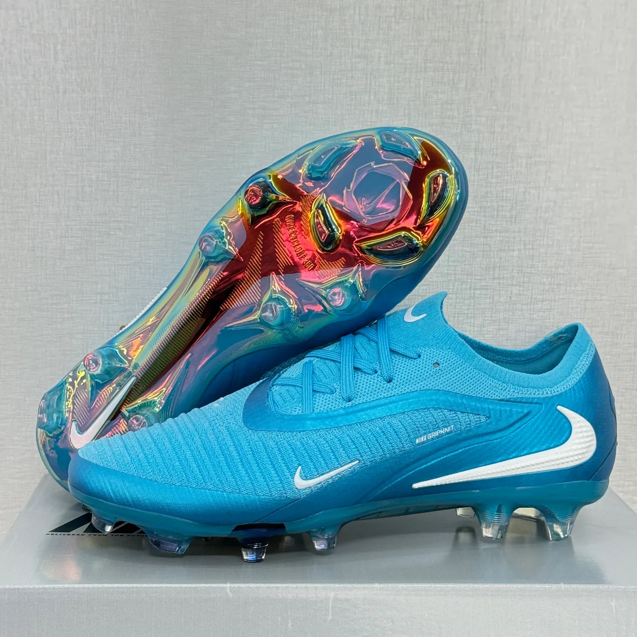 Nike Blue Multicolor Knit Upper Iridescent Outsole Firm-Ground Soccer Shoes 1