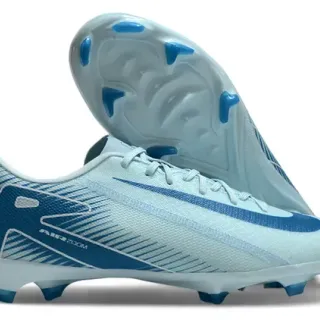 Nike أحذية كرة القدم أزرق بحري منخفضة القطع مع شبكة اصطناعية رسم جانبي للجناح السريع أرضية صلبة