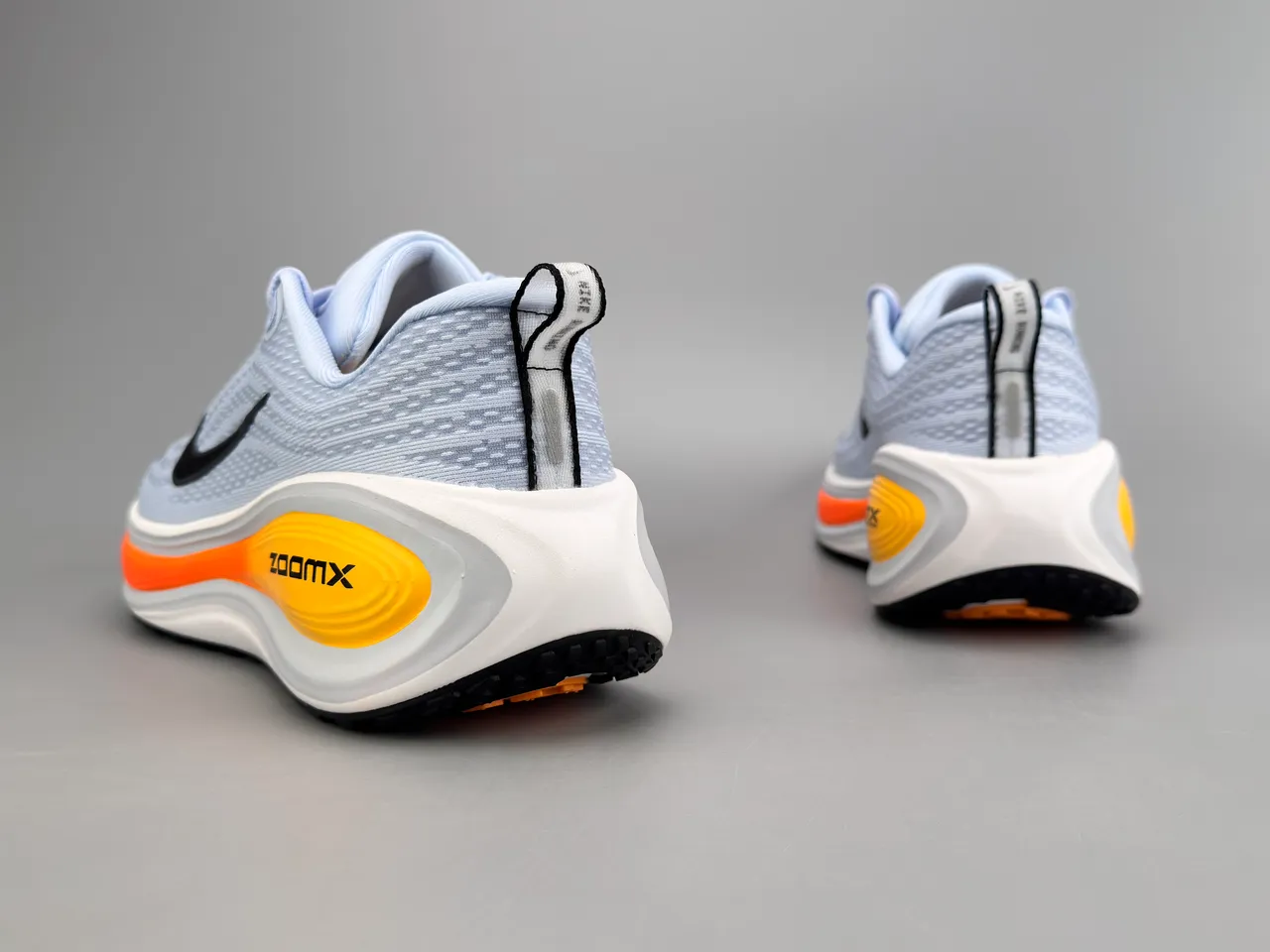 Nike Blue Orange Engineered Mesh Upper Wave-Shaped ZoomX Midsole Running Shoes 6