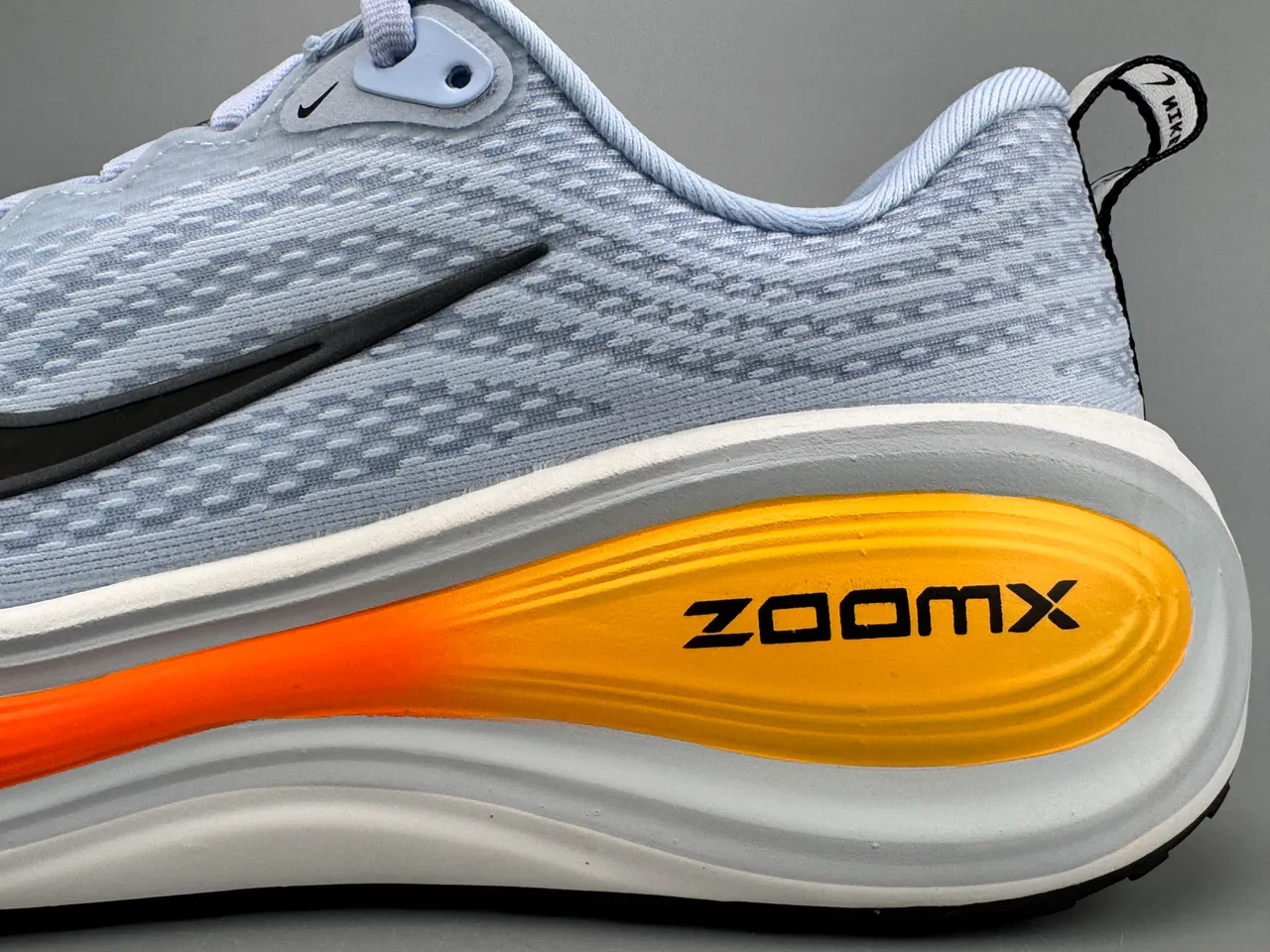 Nike Blue Orange Engineered Mesh Upper Wave-Shaped ZoomX Midsole Running Shoes 7