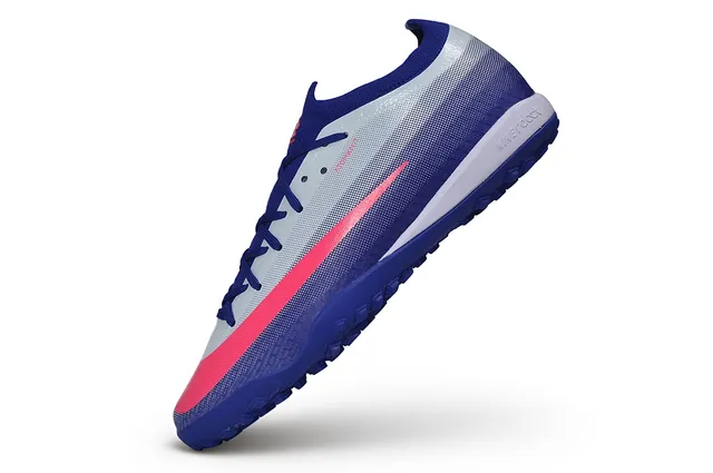 Nike Blue Pink Knit Upper Gradient Turf Soccer Shoes 7