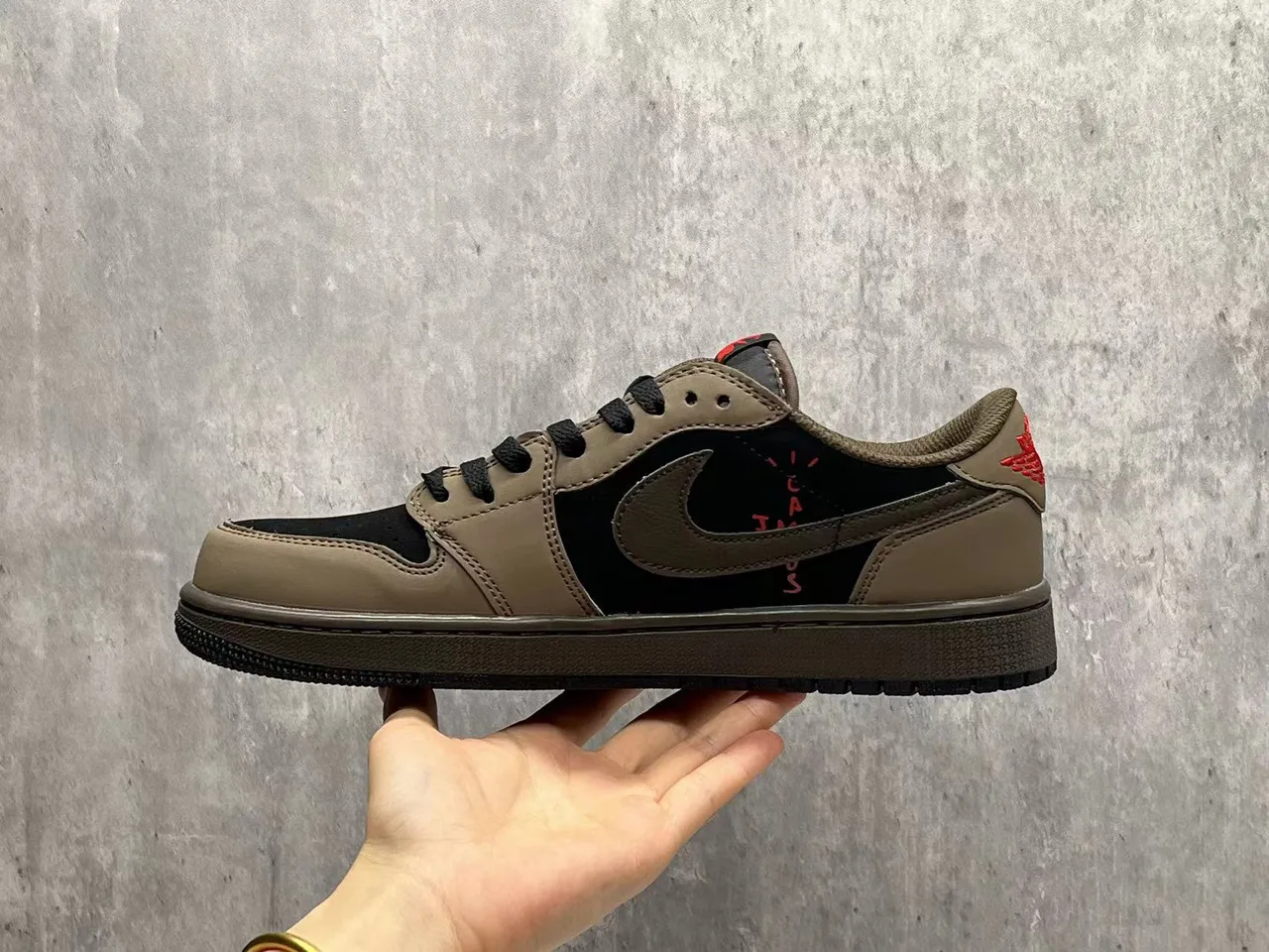 Nike Brown Black Low-Top Layered Leather-Suede Overlay Lifestyle Sneakers 4