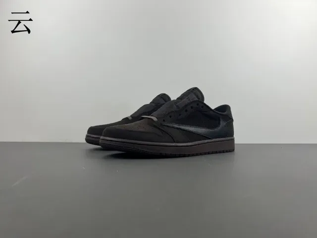 Nike Brown Laceless Slip-On Suede And Leather Panelled Upper Lifestyle Sneakers 11
