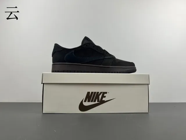 Nike Brown Laceless Slip-On Suede And Leather Panelled Upper Lifestyle Sneakers 17