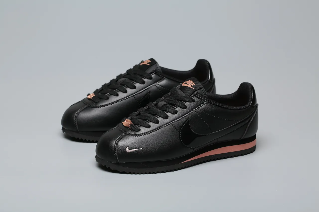 Nike Cortez Black Pink Leather And Synthetic Upper Rose Gold Metallic Accents Lifestyle Sneakers 7