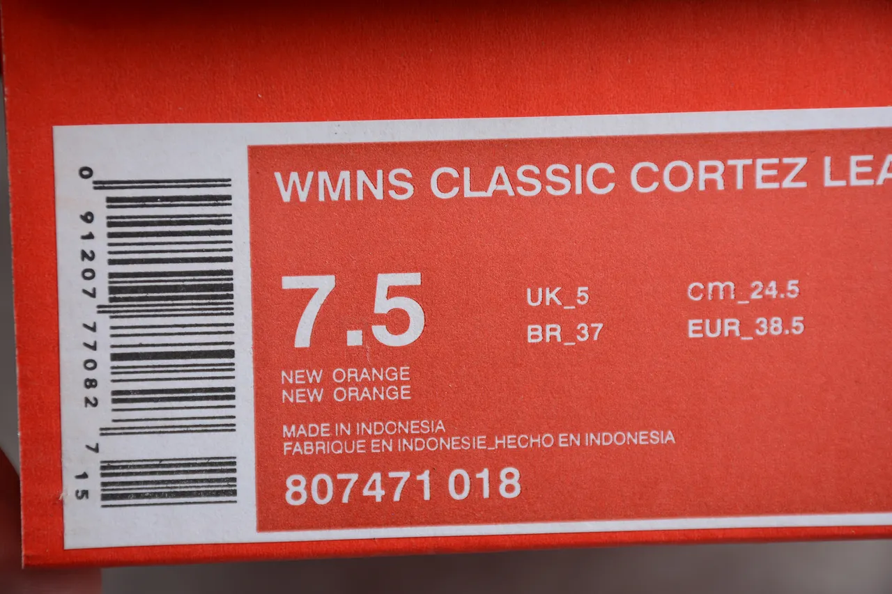 Nike Cortez Peach Orange and Cream Lifestyle Sneakers 2