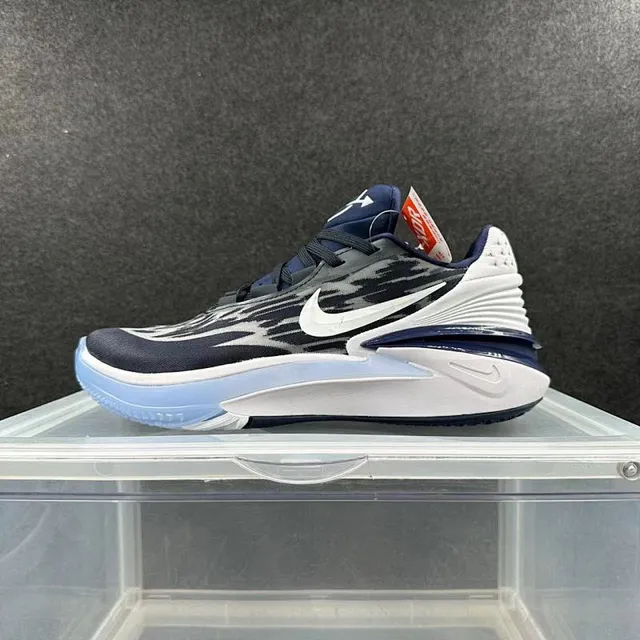 Nike Cosmic Unity Low Dark Blue White Flame Pattern Basketball Shoes 2