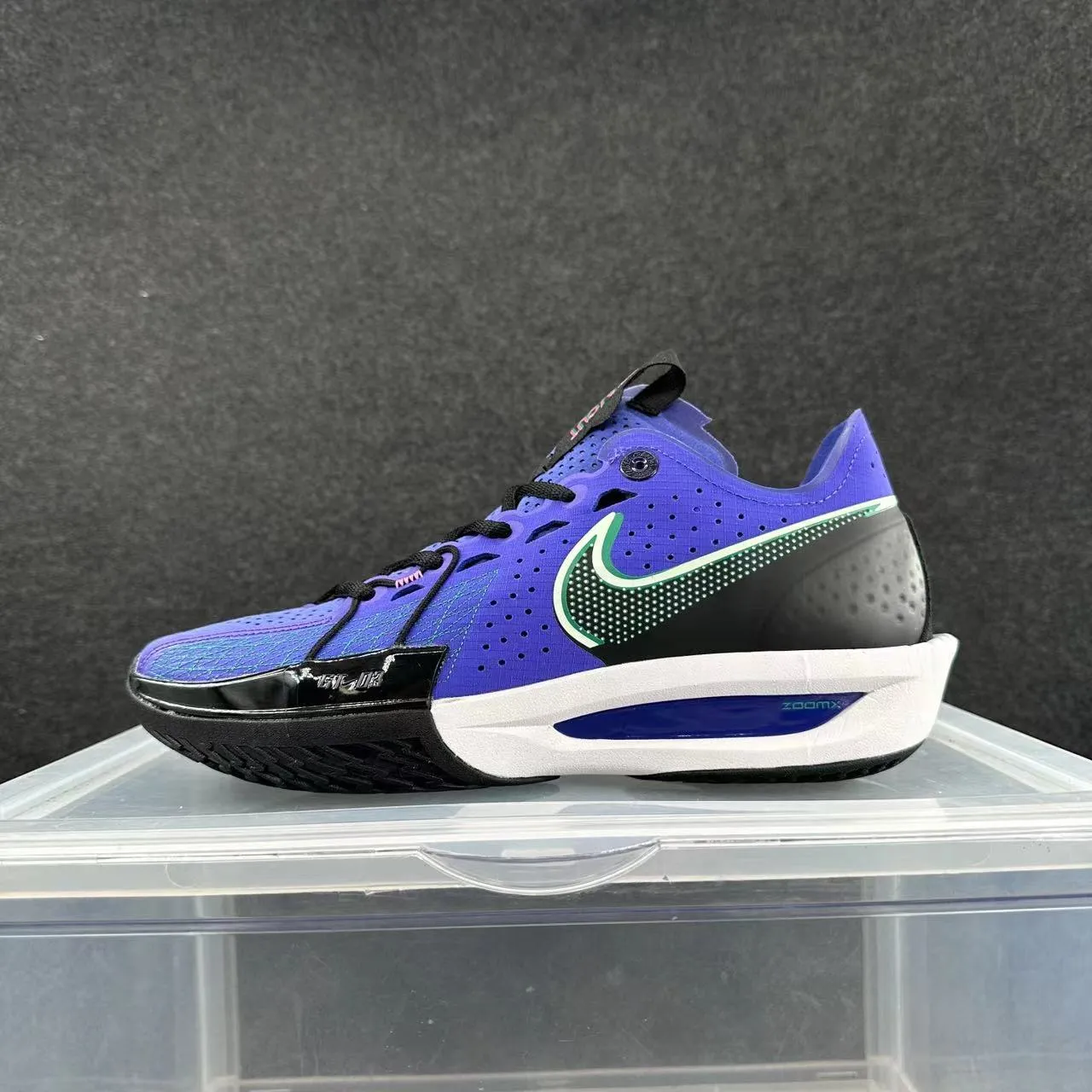 Nike Cosmic Unity Purple Black Perforated Knit Basketball Shoes 2