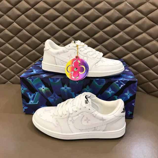 Nike Dunk Low Monogram White Lifestyle Sneakers 5