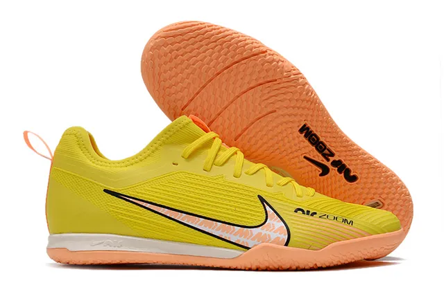 Nike Doré Noir Métallique Cuivre Supérieur Lacets Et Col Intérieur Football Chaussures 3