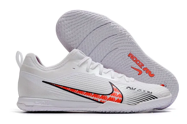 Nike Doré Noir Métallique Cuivre Supérieur Lacets Et Col Intérieur Football Chaussures 5