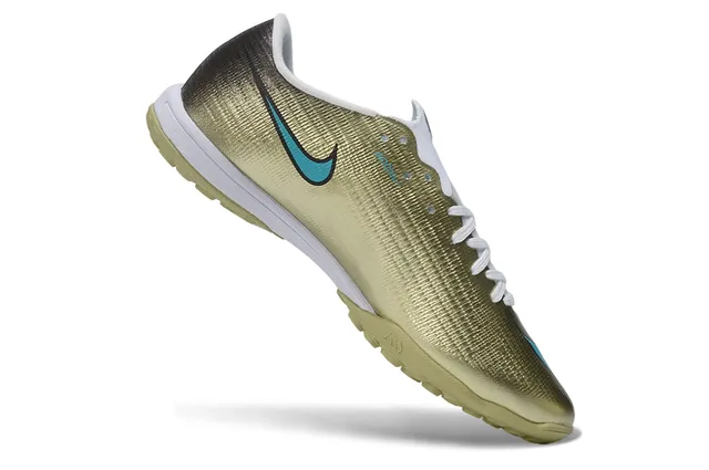 Nike Chaussures de football Turf avec upper texturé métallique Gold Blue et accent Swoosh Turquoise 2