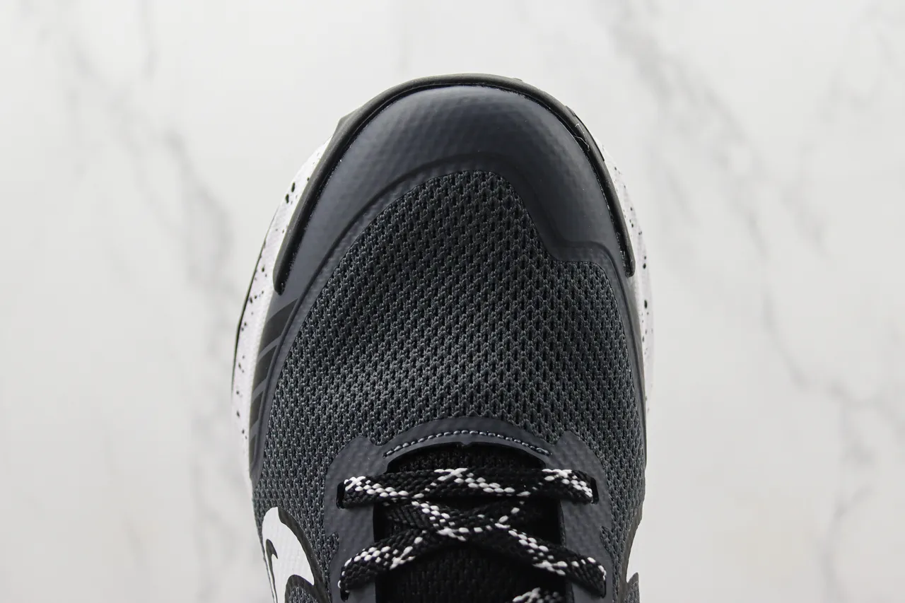 Nike Gray Black Mesh Upper GORE-TEX Waterproofing Running Shoes 6