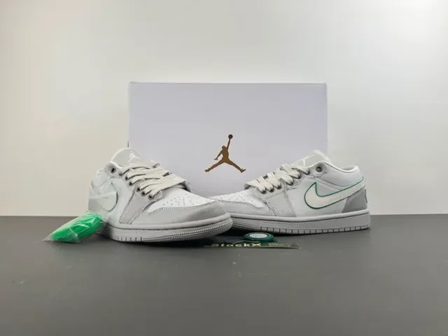 Nike Gray Green Low-Top Deconstructed Textile Upper Lifestyle Sneakers 13