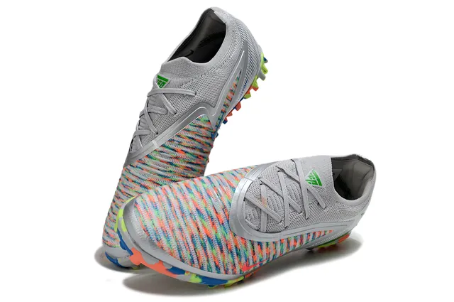 Nike Gray Multicolor Low-Cut Knit Upper Splatter Print Artificial-Grass Soccer Shoes 7