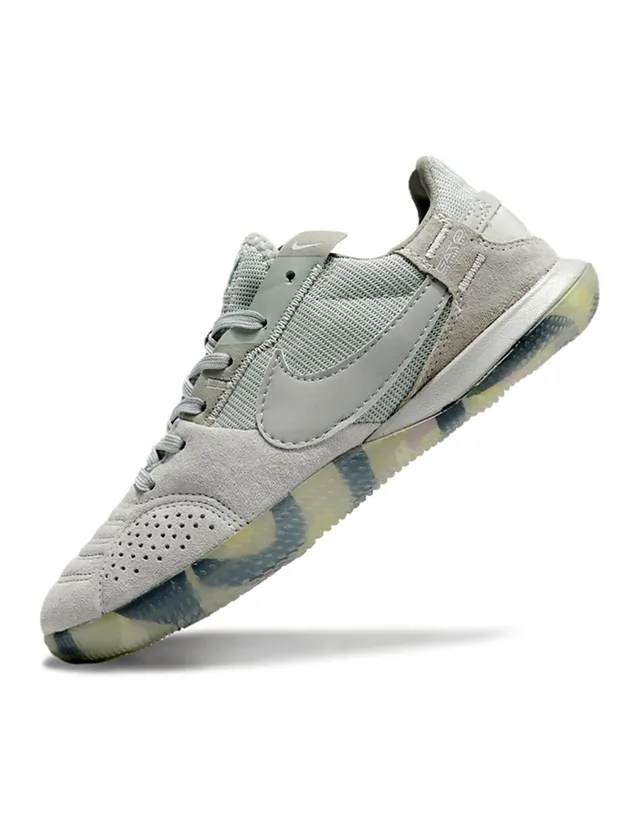 Nike Gray Multicolor Low-Top Mesh-Suede Hybrid Upper Lifestyle Sneakers 3