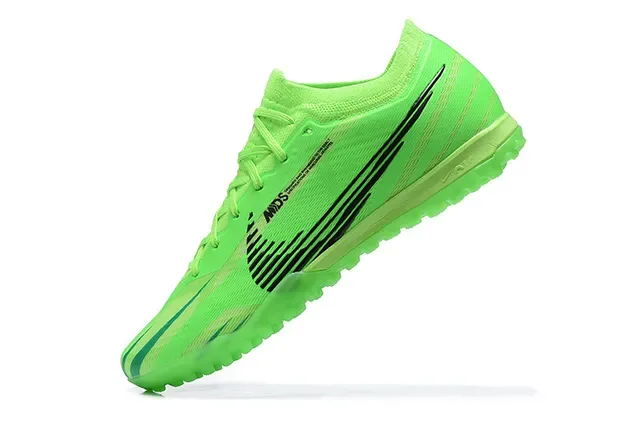 Nike Green Black Low-Cut Synthetic Knit Upper Conical Studs Turf Soccer Shoes 6