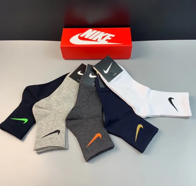Nike Chaussettes Multicolores Ourlet Côtelé Acento de Logo Swoosh 6