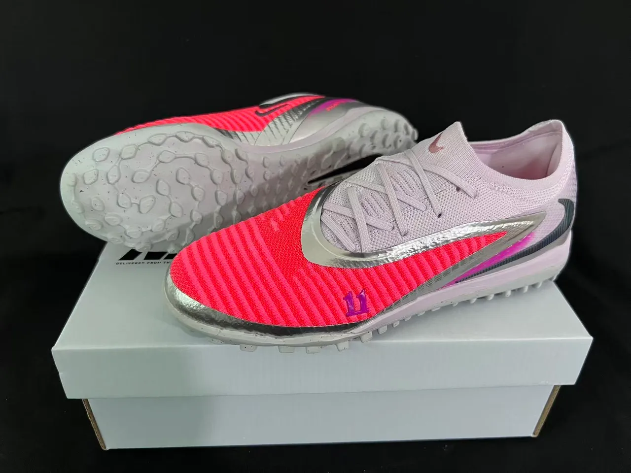 Nike Orange Rose Tricot Supérieur Réfléchissant Argent Swoosh Gazon Football Chaussures 16