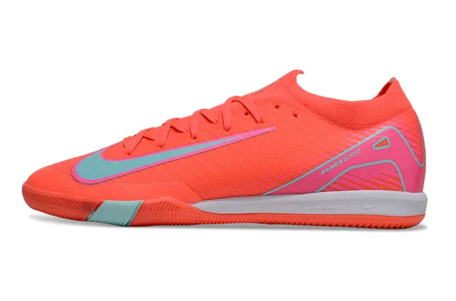 Nike Tênis de Futebol Indoor Laranja e Rosa com Upper de Malha e Overlays Sintéticos 7