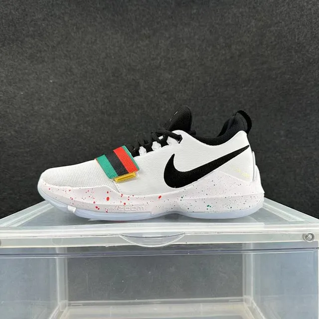 Nike PG Low-Top White Black Color-Blocked Strap Basketball Shoes 1