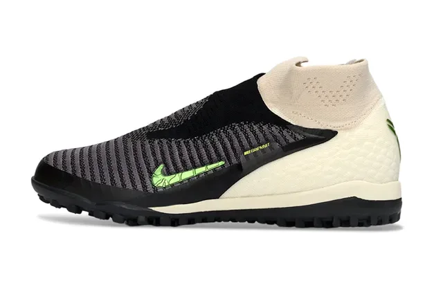 Nike Phantom GT Beige Black Sapatos de futebol turf com upper de malha ajustável em meia e overlay sintético 8