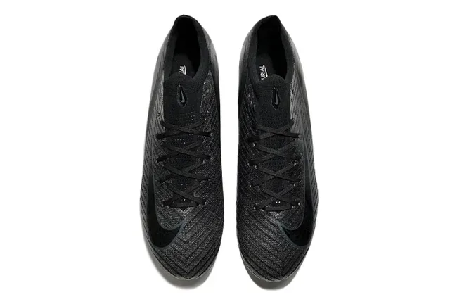 Nike Phantom GT Black Blue Knit Upper Molded FG Studs Firm-Ground Soccer Shoes 2