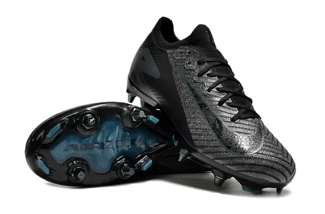 Nike Phantom GT Black Blue Knit Upper Molded FG Studs Firm-Ground Soccer Shoes 3