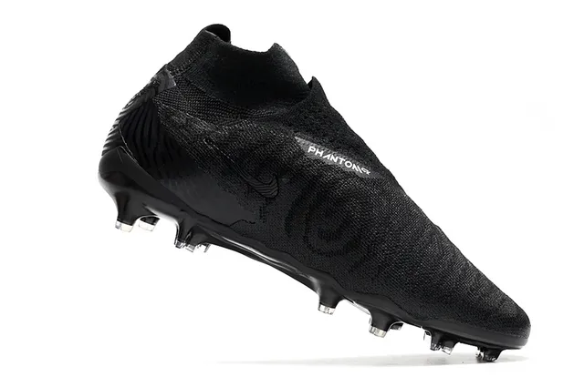 Nike Phantom GT أسود أبيض أعلى الجوارب المنسوجة المضلعة المولدة TPU studs على الأرض الصلبة أحذية كرة القدم 3