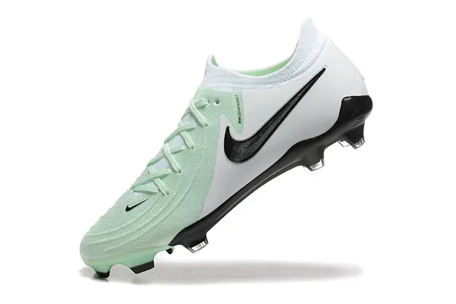 Nike Phantom GT Chaussures de Football Blanc et Vert Upper Tricot Lacets Asymétriques Firm-Ground 5