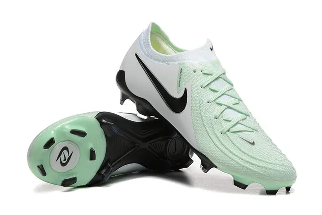Nike Phantom GT Chaussures de Football Blanc et Vert Upper Tricot Lacets Asymétriques Firm-Ground 6