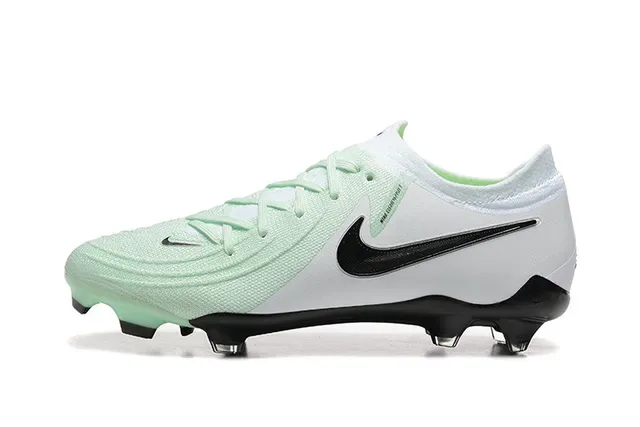 Nike Phantom GT Chaussures de Football Blanc et Vert Upper Tricot Lacets Asymétriques Firm-Ground 10