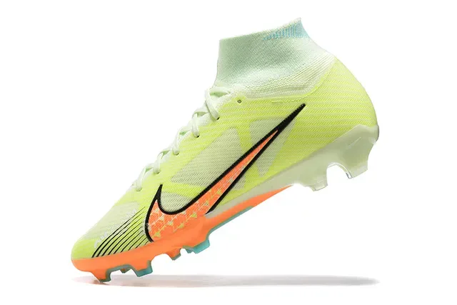 Nike Phantom GT Chaussures de football Jaune Orange Upper à encolure haute Ajustement de chaussette Flyknit Construction Surface artificielle 4