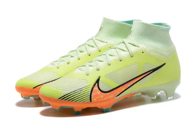 Nike Phantom GT Chaussures de football Jaune Orange Upper à encolure haute Ajustement de chaussette Flyknit Construction Surface artificielle 8