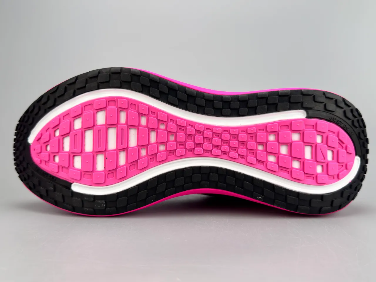 Nike Pink Blue Knit Mesh Upper Wave-Shaped ZoomX Midsole Running Shoes 8