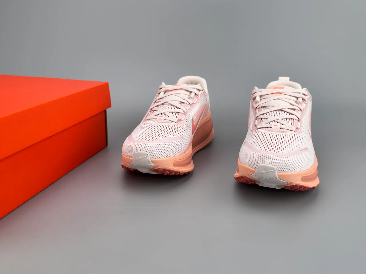 Nike Rose Orange Respirant Knit Upper Sculpté ZoomX Semelle intermédiaire Chaussures de course 3